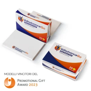 Post-it doppio Meet Box Maxi Voltadvance. 2 post-it personalizzati e crowner imitazione confezione del prodotto in cartoncino VOLTADVANCE